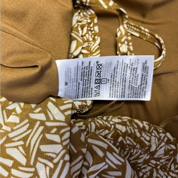 Babydoll Tan Cami V Neck Mesh Smocked Swing Y2K Style 
Women’s Size Medium - Picture 8 of 8